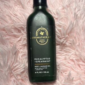 Bath & Body Works Aromatherapy Eucalyptus Spearmint Oil - Green